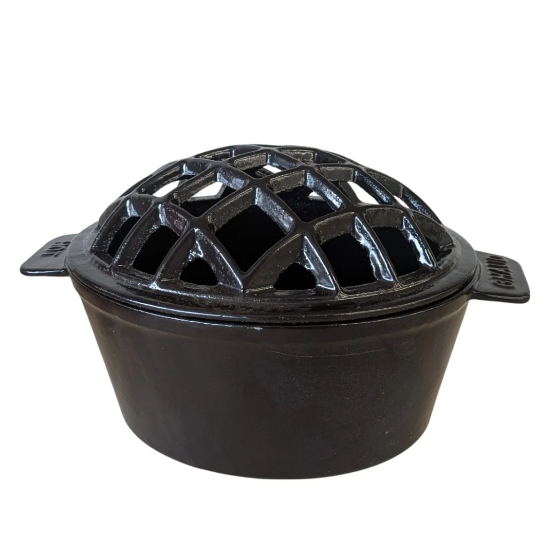 2.5 QT. Cast Iron Lattice Wood Stove Steamer