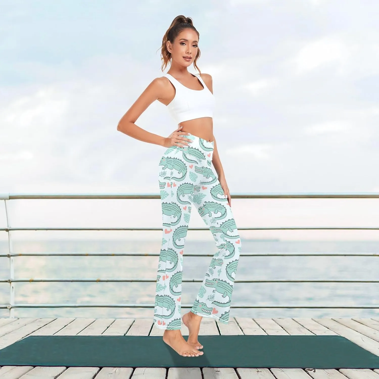 ALAZA Women's Watercolor Pattern with Garden Flowers Flare Yoga Pants