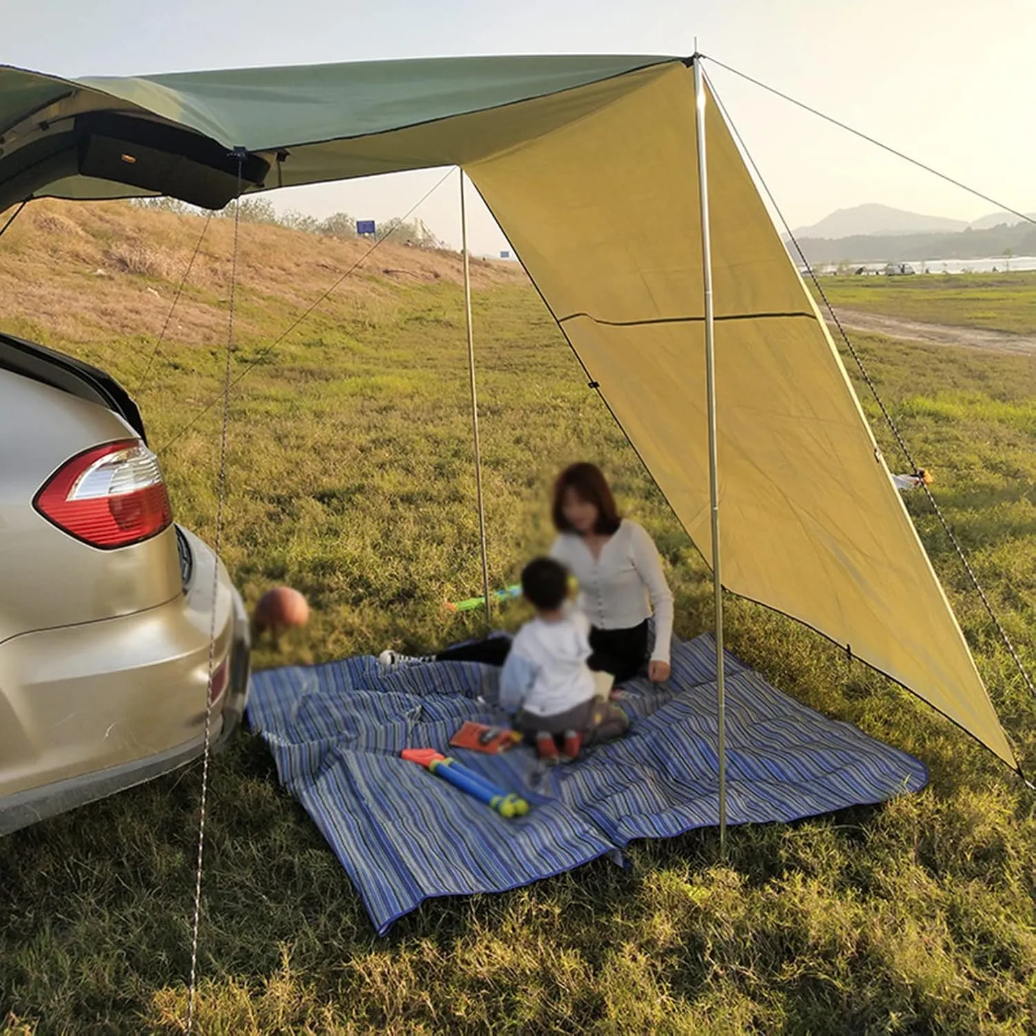 Car Side Awning SUV Car Side Tent Sunshade Screen Canopy,Car Awning Sun Shelter Waterproof Camping Tarp with 210D Silver Coated Oxford Cloth,for SUV Beach Outdoor (14.4 x 6.6ft) (Silver 9.8 x 6.6ft)