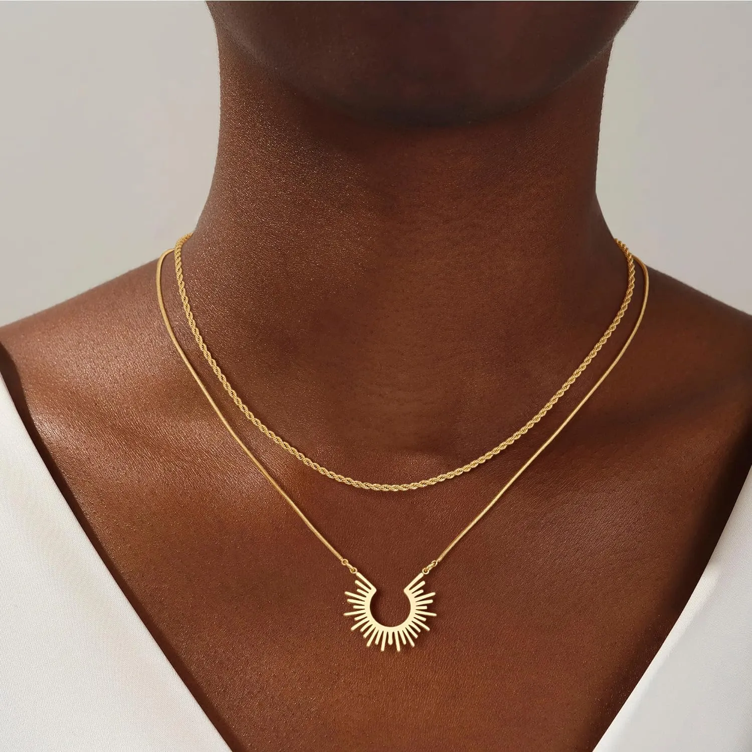 CHESKY Gold Pendant Necklace for Women, 14K Gold Plated Cubic Zirconia Dainty Sun and Moon Necklace Cute Minimalist Diamond Gemstone Turquoise Chain Choker Sunflower Necklace Jewelry Gifts for Women