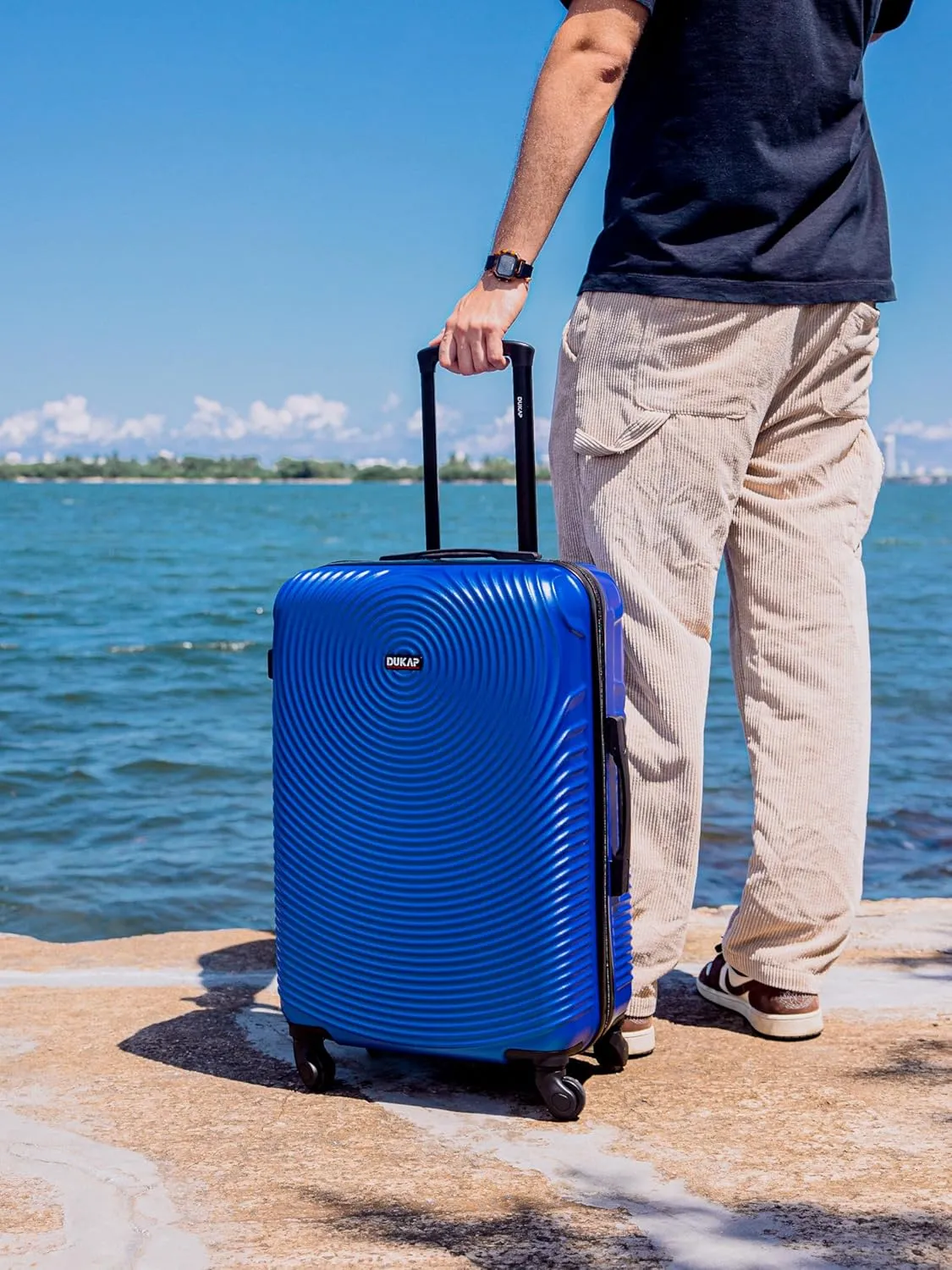 DUKAP INCEPTION Luggage with Spinner Wheels | Durable Lightweight Hardside Suitcase, Travel Bag with Handle and Trolley, 24-Inch Medium Checked Luggage | Blue