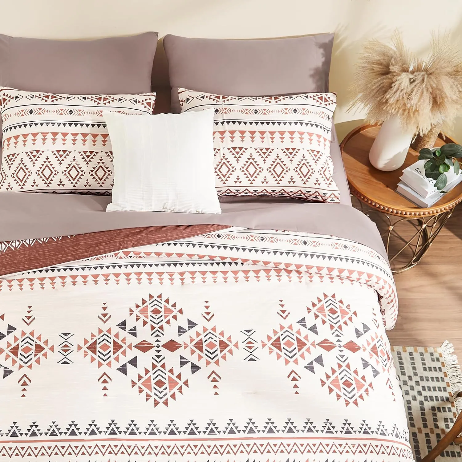 Geniospin King Size Comforter Set, Boho Bed in a Bag 7 Pieces Bedding Set,Burgundy Reversible Aztec Design with Soft Microfiber, Lightweight, Warm and Breathable (King, 102x90 Inches)