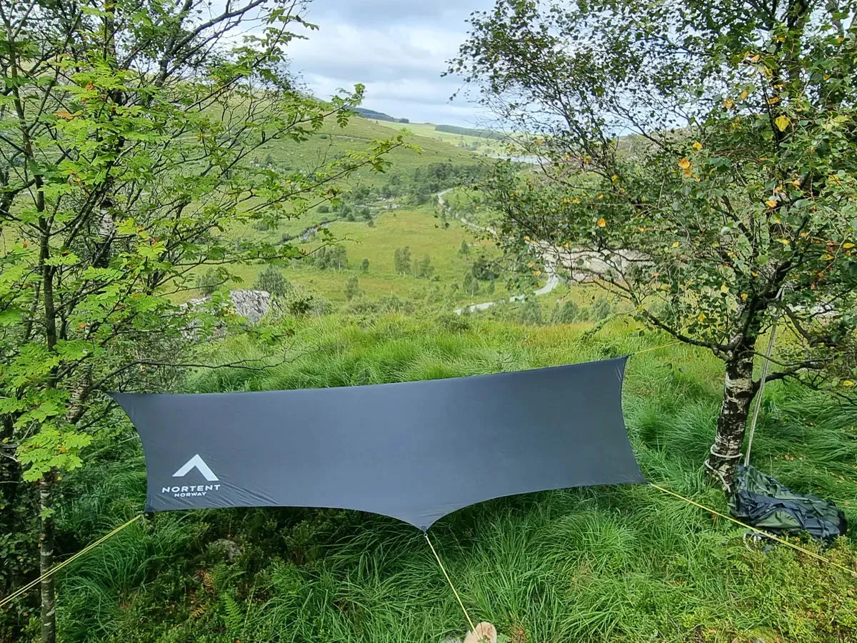 Helleren Ultralight Tarp Shelter - 450g by NORTENT