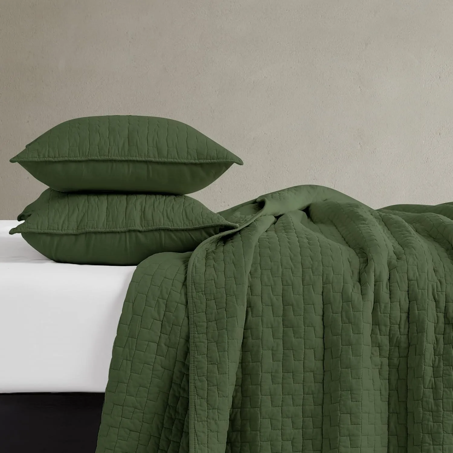 palassio Olive Green 100% Cotton Quilt Queen Size Bedding Sets with 2 Pillow Shams, Textured Lightweight Soft Bedspread Shabby Chic Coverlet, Quilted Comforter Bed Cover for All Season, 3 Pieces