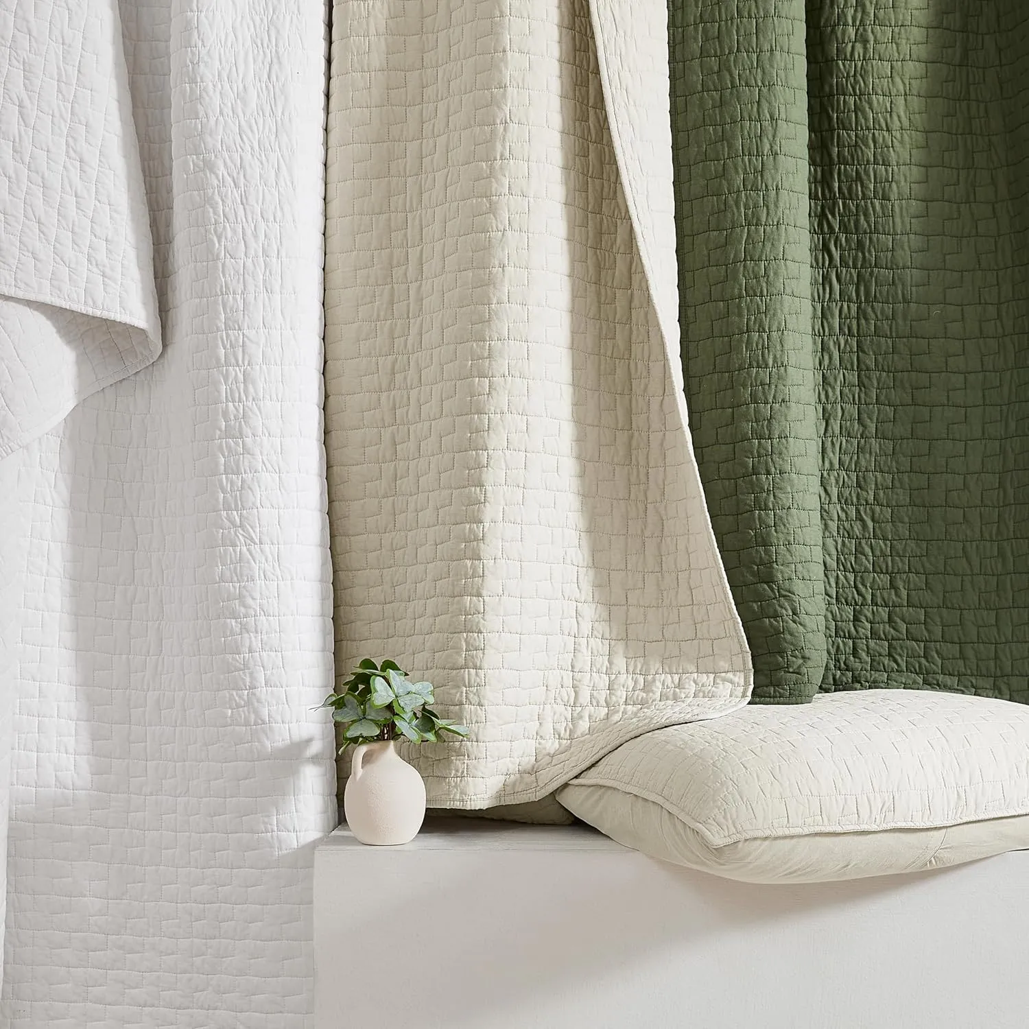 palassio Olive Green 100% Cotton Quilt Queen Size Bedding Sets with 2 Pillow Shams, Textured Lightweight Soft Bedspread Shabby Chic Coverlet, Quilted Comforter Bed Cover for All Season, 3 Pieces