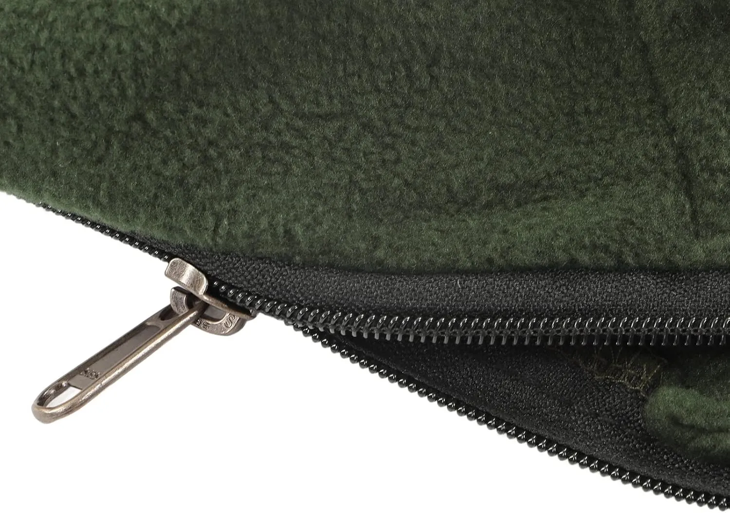 Portable Fleece Sleeping Bag for Adults, Camping and Hiking, Warm and Skin Friendly, Easy to Store, with Anti Pilling Fabric, Fold Size Approx. 180x75cm