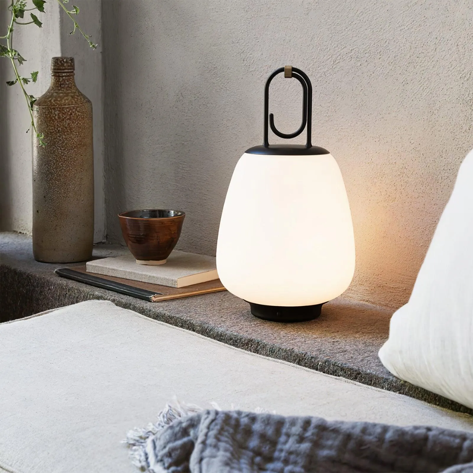 Portable Lantern Table Lamp – USB Rechargeable with Warm & Cool Light Modes