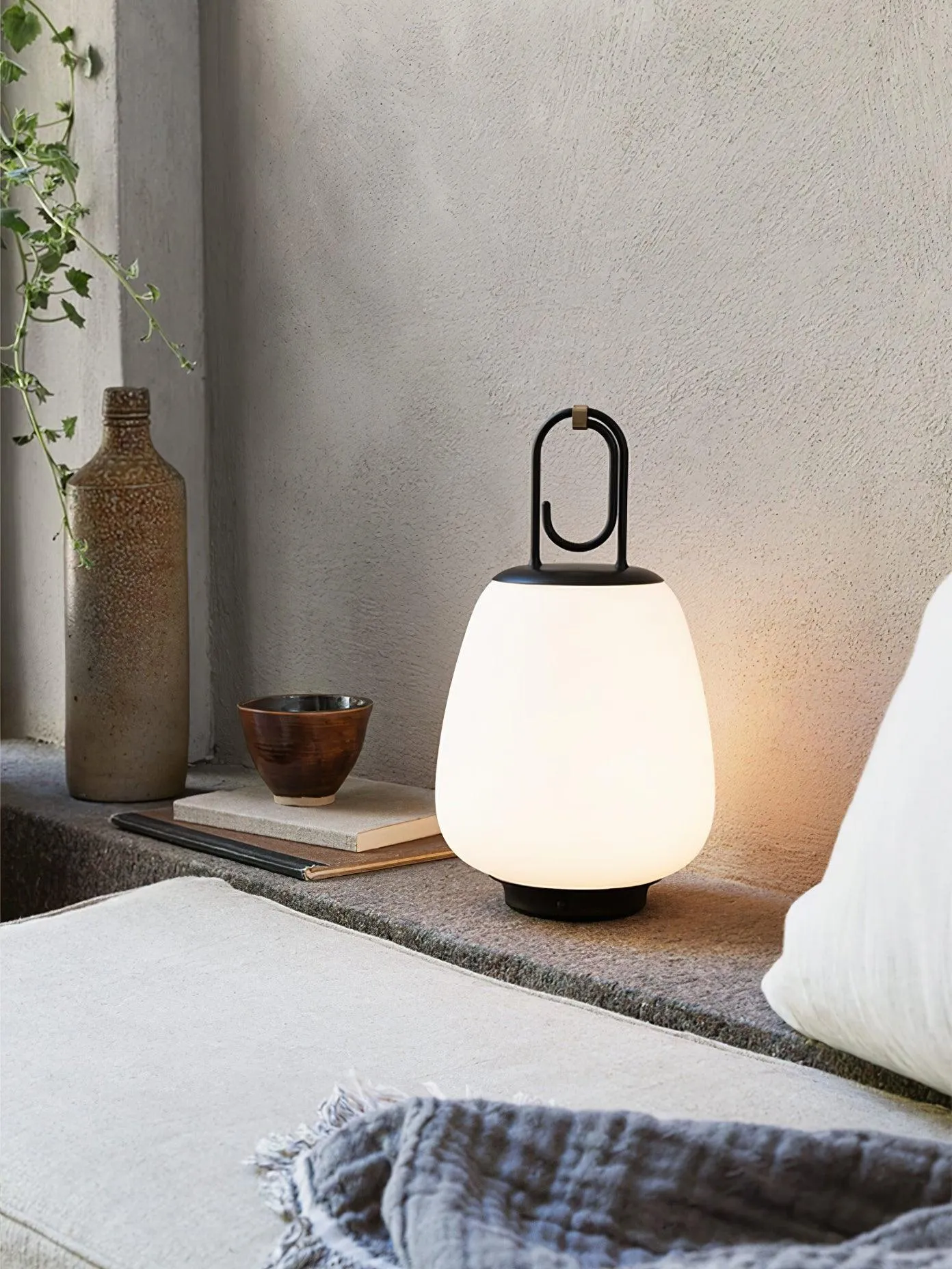 Portable Lantern Table Lamp – USB Rechargeable with Warm & Cool Light Modes