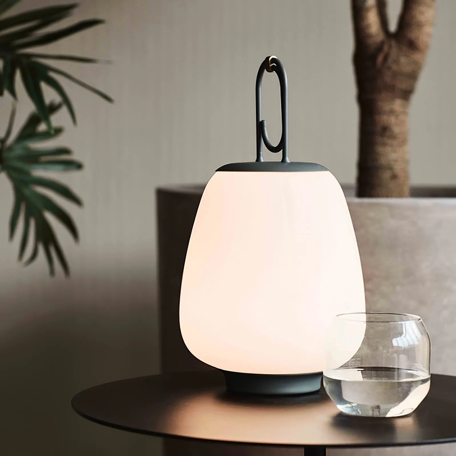 Portable Lantern Table Lamp – USB Rechargeable with Warm & Cool Light Modes