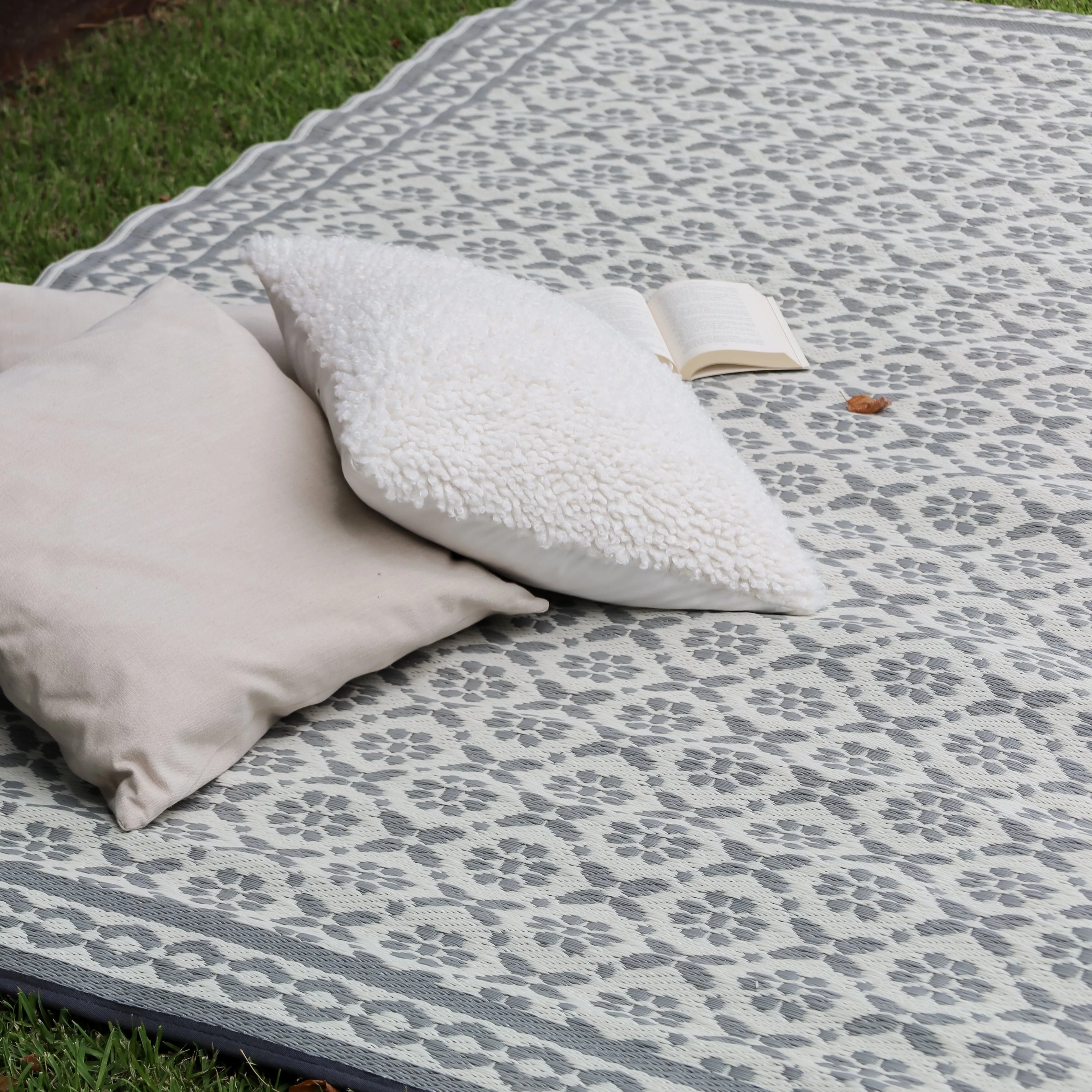 Ronda Grey Foldable Waterproof Large Outdoor Ground Camping Mat - 270x360 CM