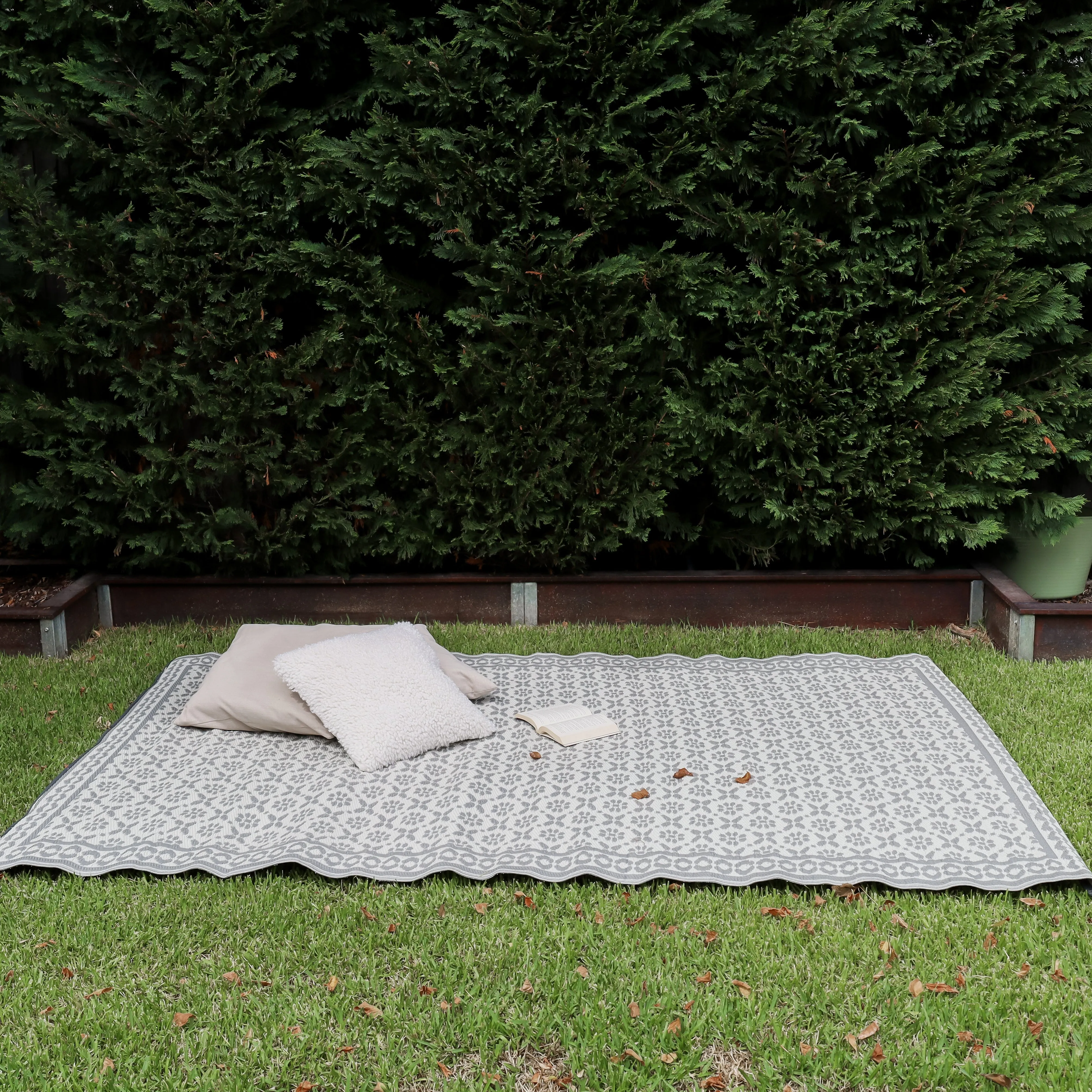 Ronda Grey Foldable Waterproof Large Outdoor Ground Camping Mat - 270x360 CM