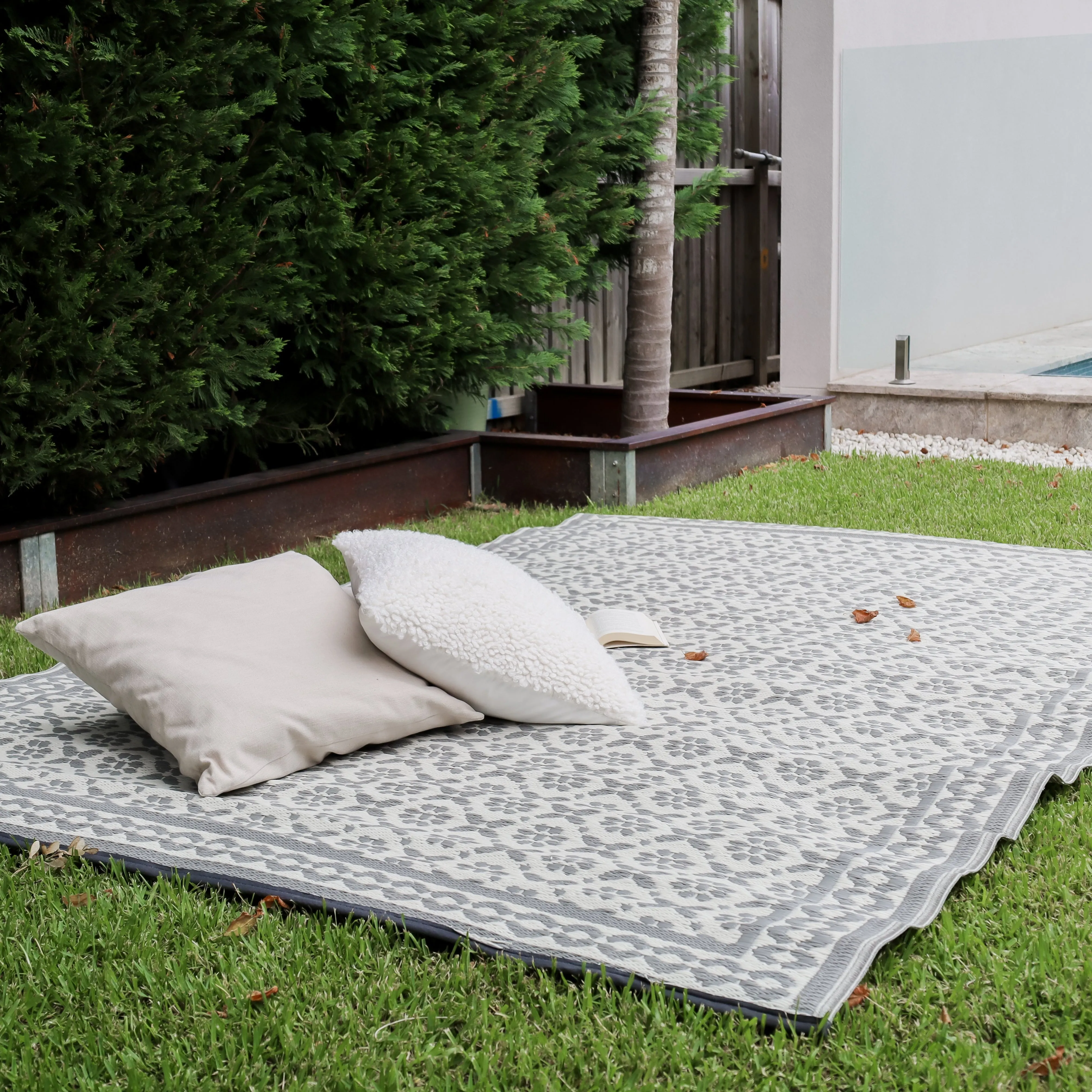 Ronda Grey Foldable Waterproof Large Outdoor Ground Camping Mat - 270x360 CM