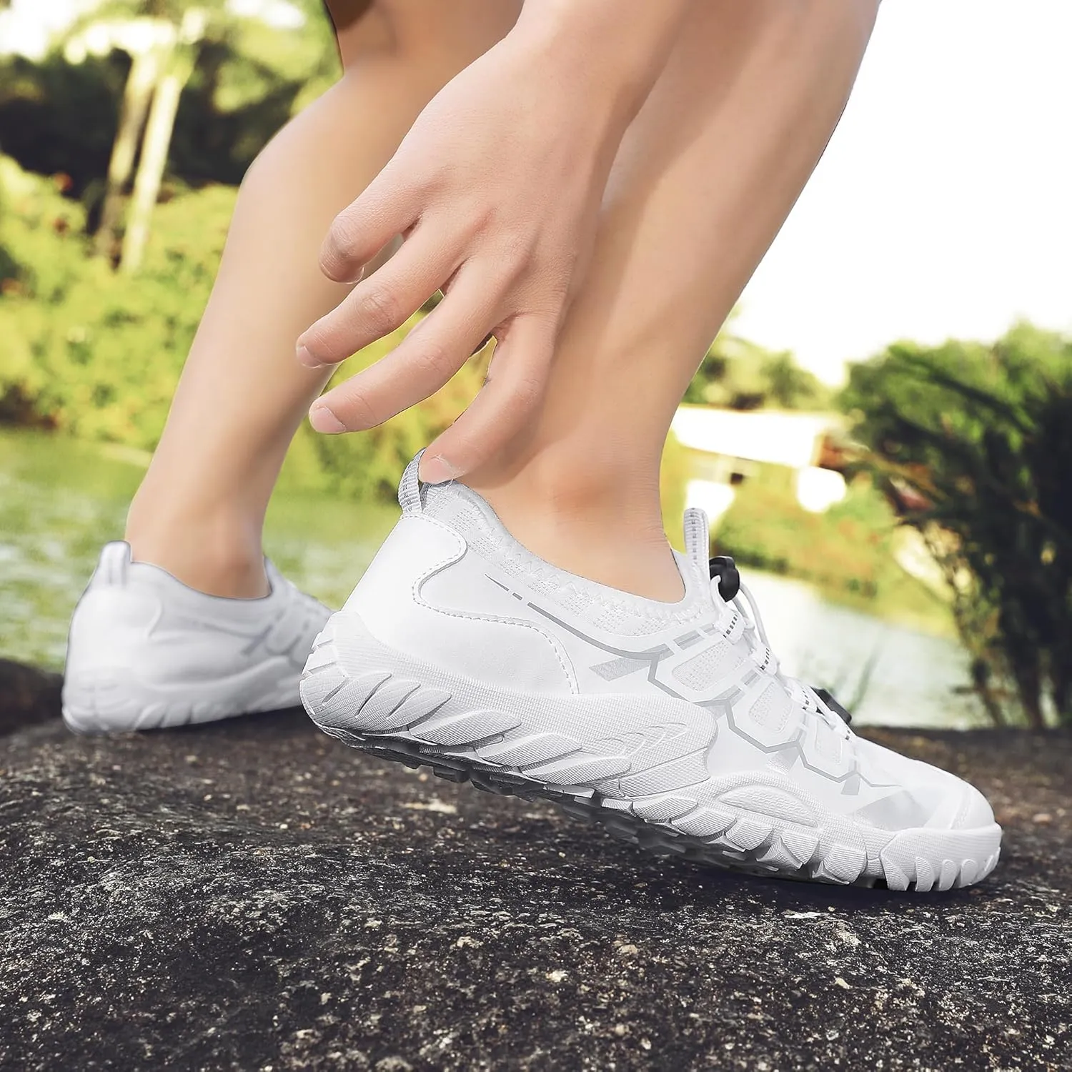 Water Shoes Wide Width for Women Men Swim Beach Barefoot Shoes Quick Drying Aqua Shoes for Pool Diving Boating River Yoga Lake Surfing