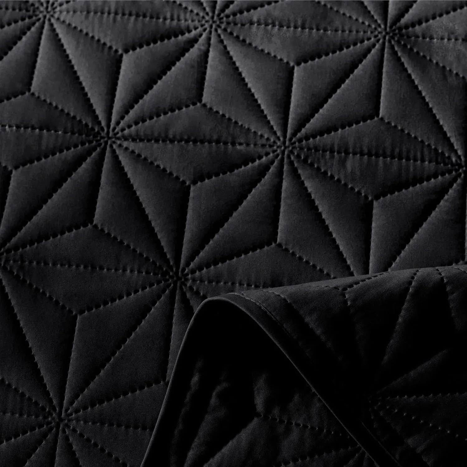 Whale Flotilla Queen Quilt Bedding Set, Soft Black Bedspreads Quilts Queen Size for All Seasons, 3 Pieces Lightweight Geometric Star Pattern Coverlet